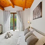 Guesthost - Casa Delle Vacanze Apartment