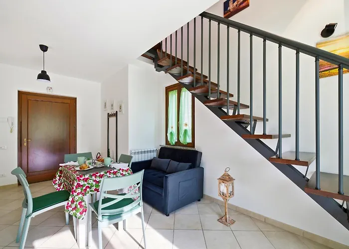 Guesthost - Casa Delle Vacanze Pianello (Umbria)