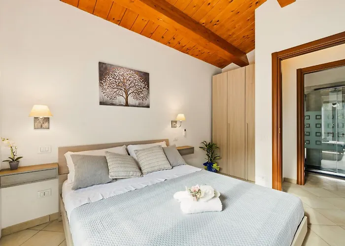 Guesthost - Casa Delle Vacanze *